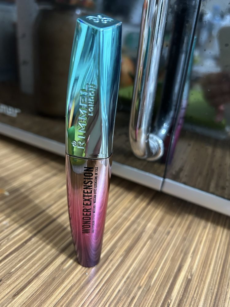 Tusz do rzęs wydłużający Rimmel Wonder Extension 11 ml czarny