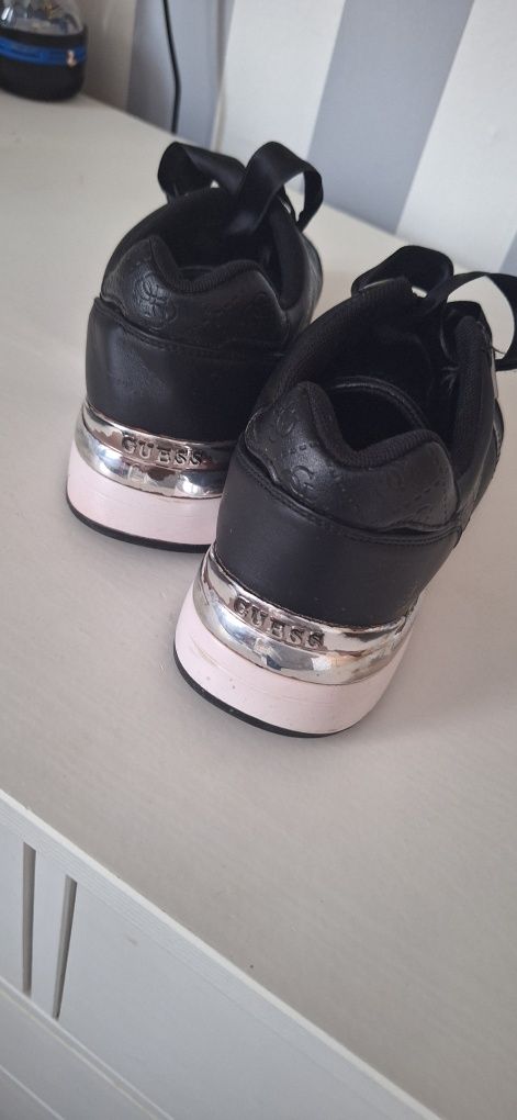 Sneakersy damskie Guess
