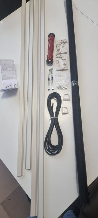 Moskitiera okna w ramce aluminiowej