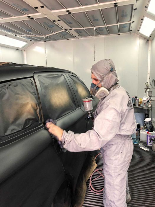 Автомалярка фарбування авто ремонт пластика пайка бамперів полірування