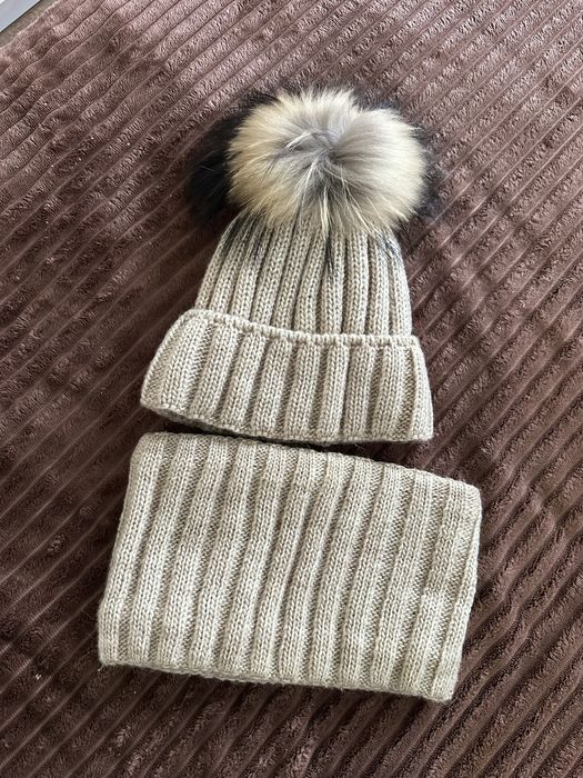 Теплі зимові шапочки