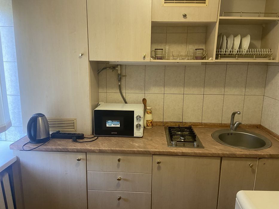 Вільна зараз!здам 1-к квартиру в тихому,покровському районі міста