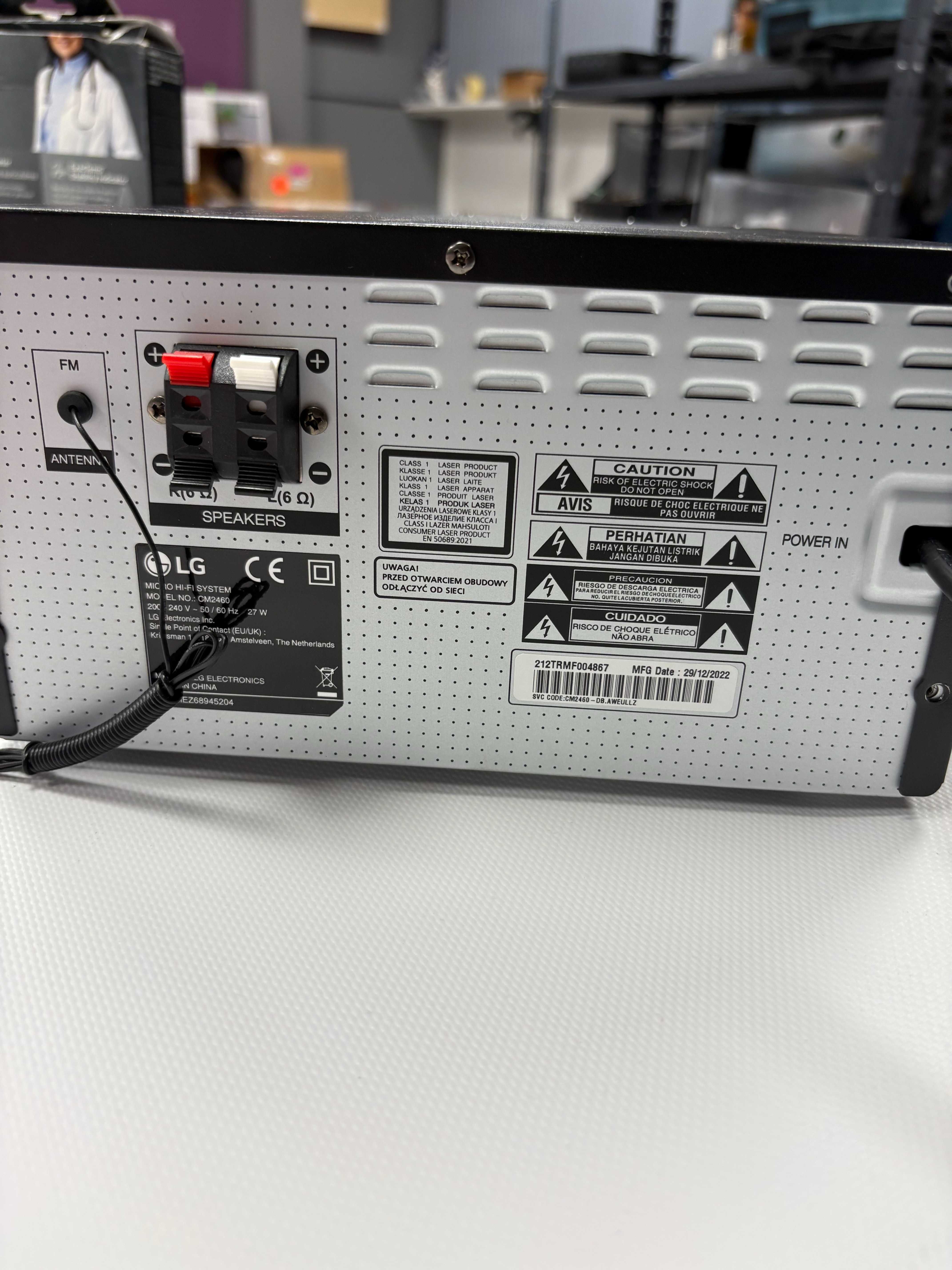 Lg CM2460 Zestaw Stereo, Czarny 100W Uszkodzony