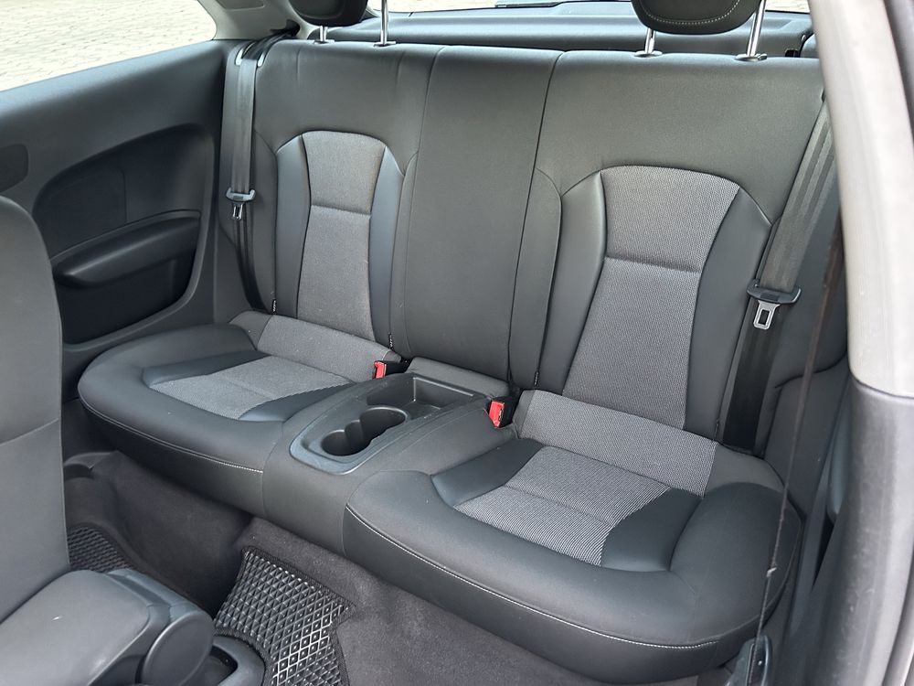 Audi A1 1.4 benzyna S-line mega zadbany z nowym rozrzadem