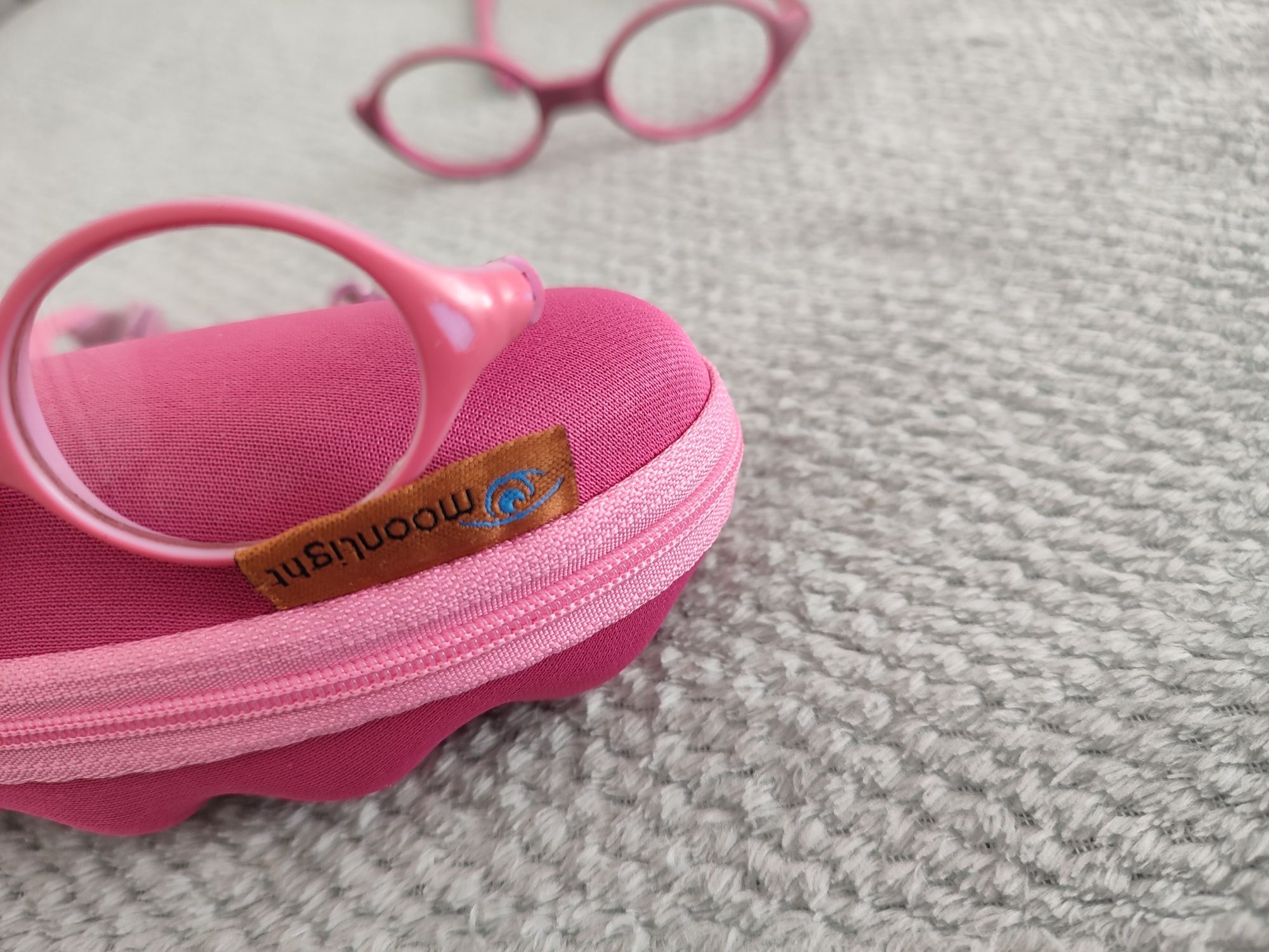 Oprawki okularów dla niemowlaka i dziecka