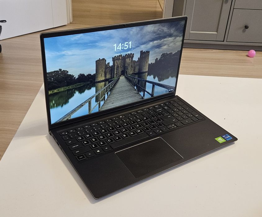 Laptop Dell Vostro 5510 – i7-11370H / 16GB RAM / 512GB