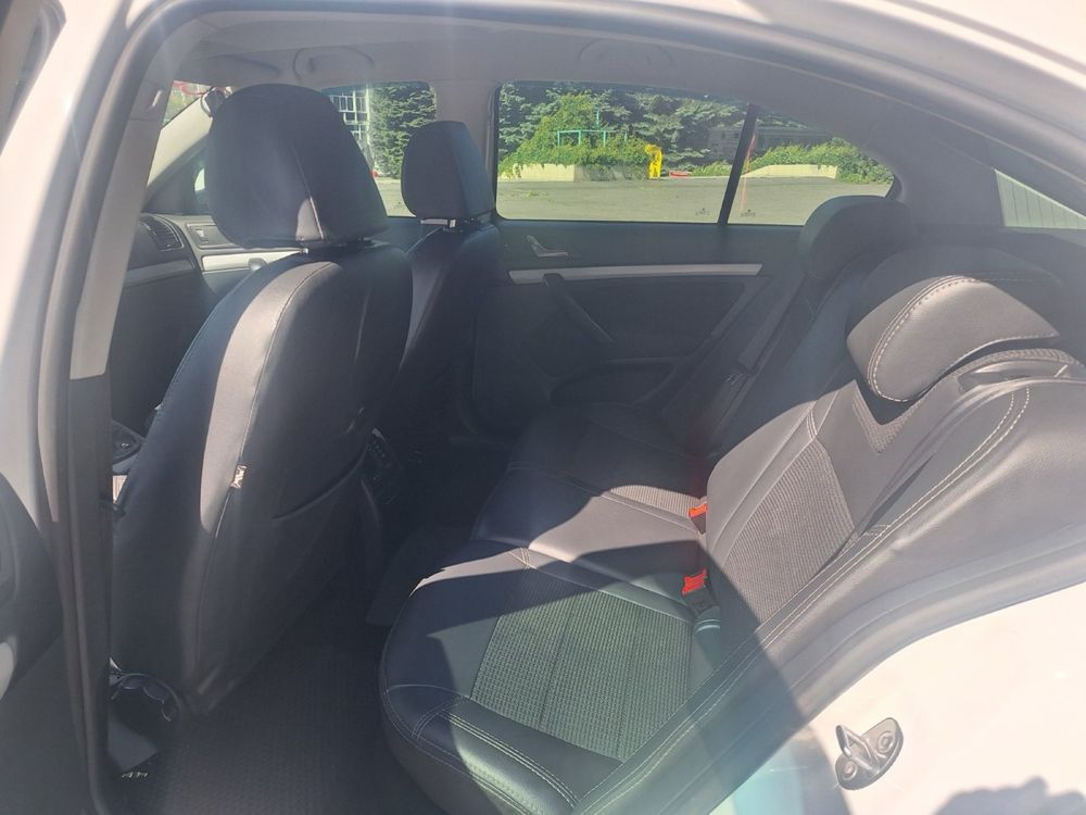 Продаж Авто Skoda Octavia