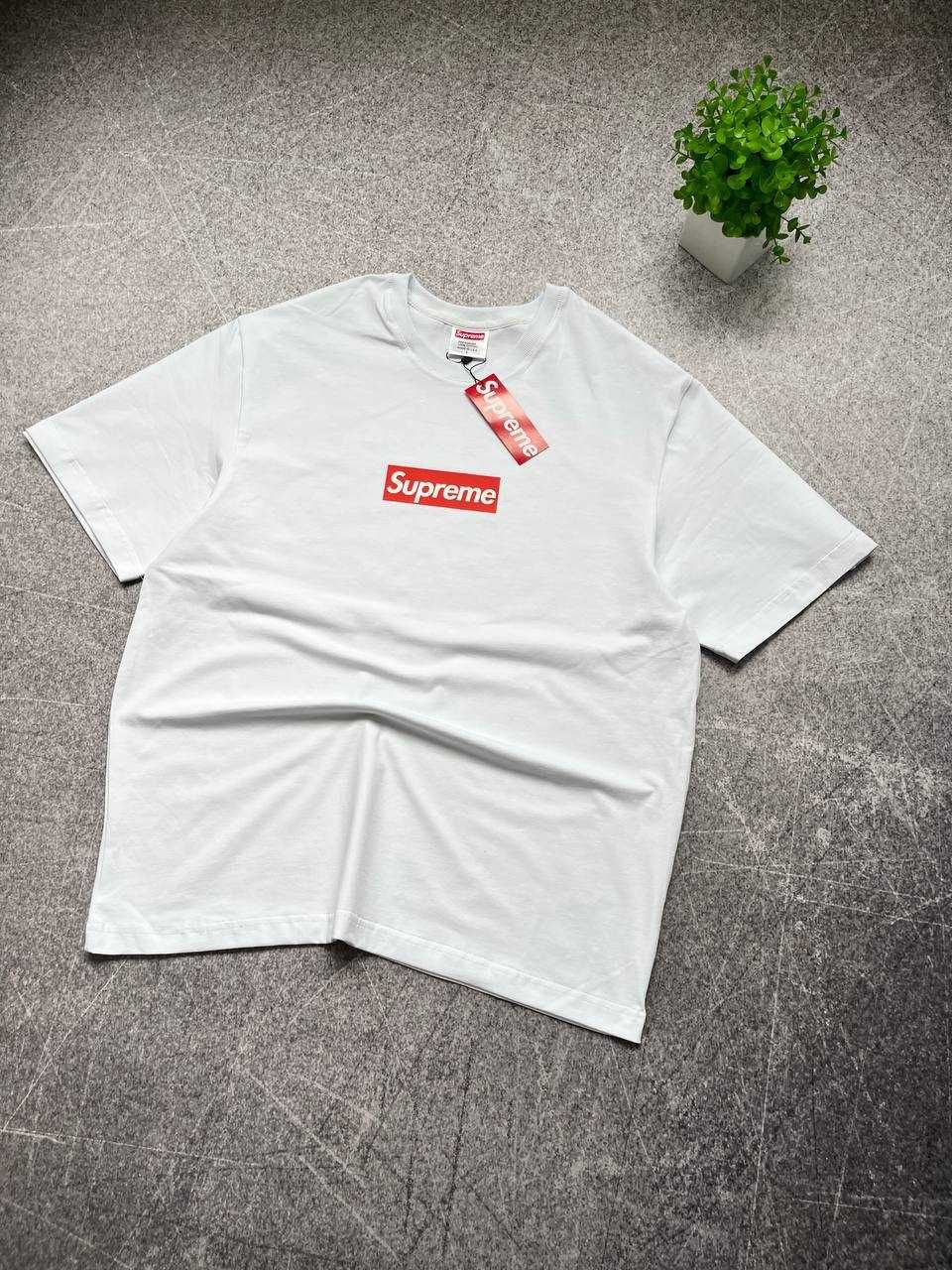 Біла Футболка Supreme з бірками (Супрім)