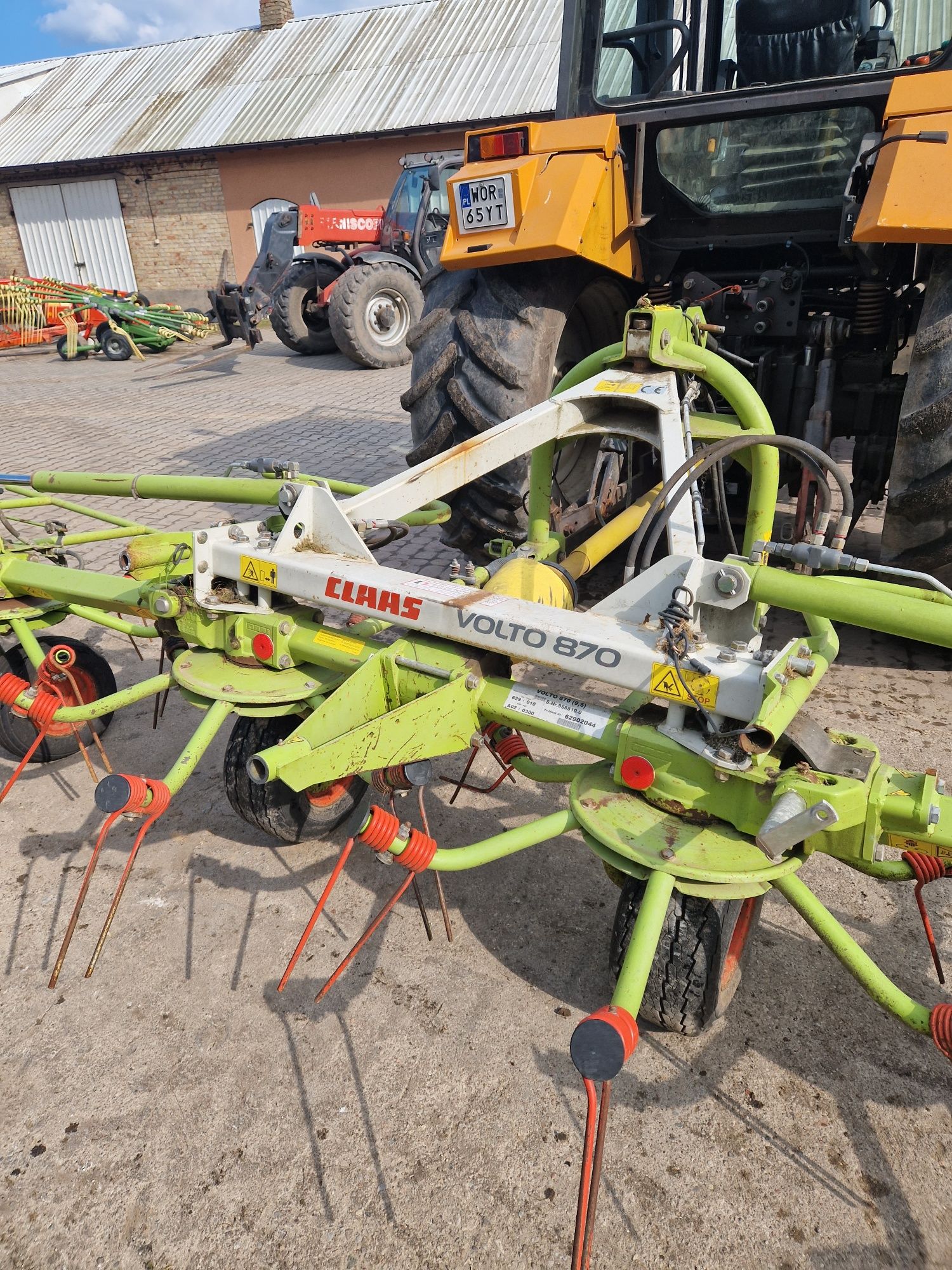 Przewracarka Pottinger EUROHIT Claas Volto 870