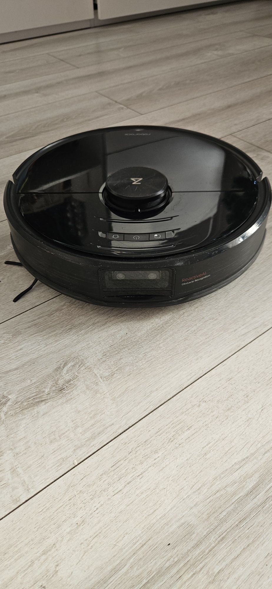Robot sprzedający Roborock s6 maxv
