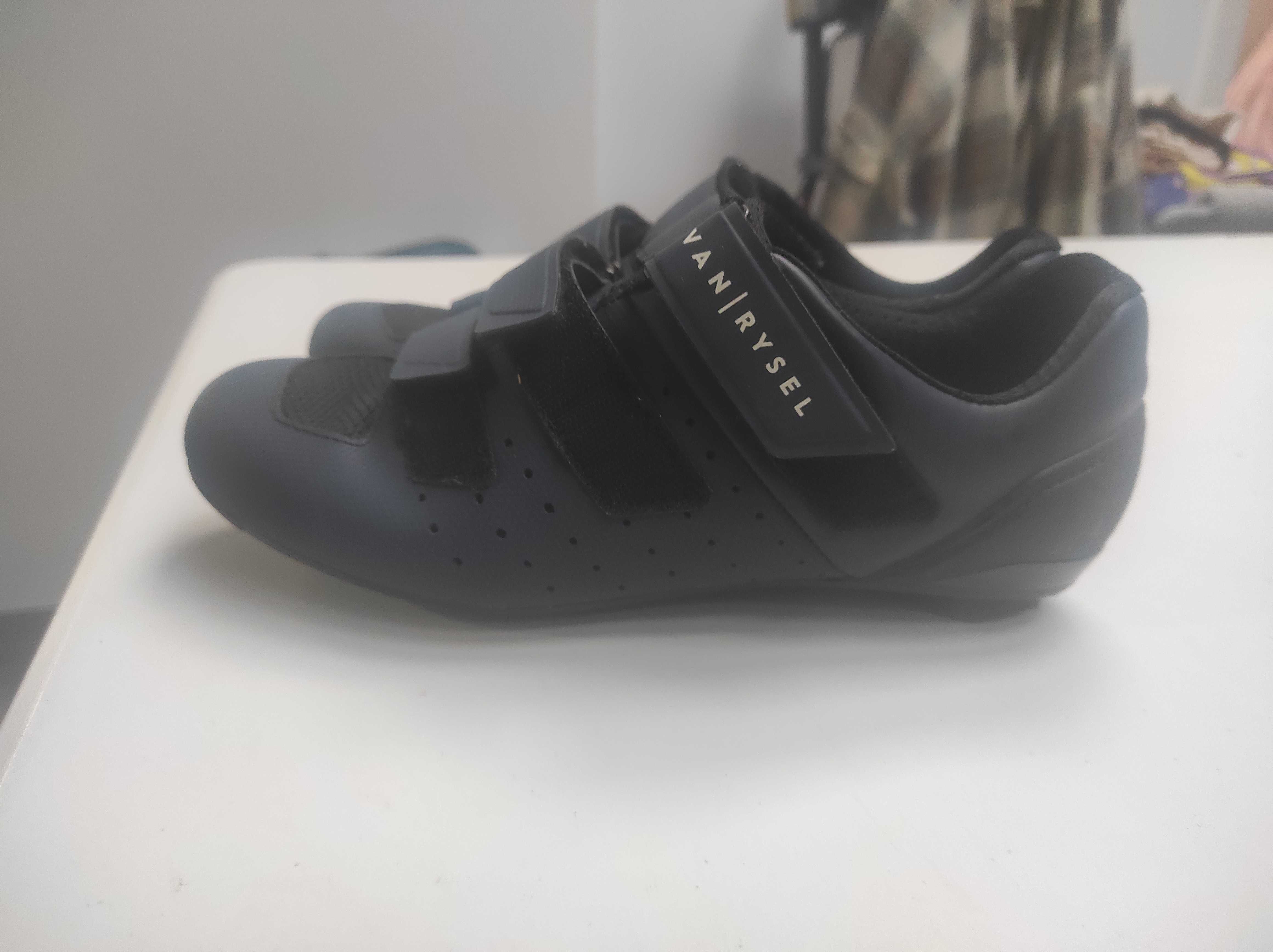 Sapatos ciclismo estrada