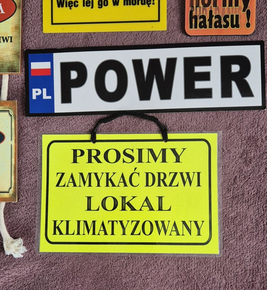 Mix tabliczek zawieszki