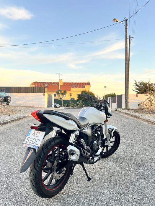Keeway Rfv 125 de 2021
