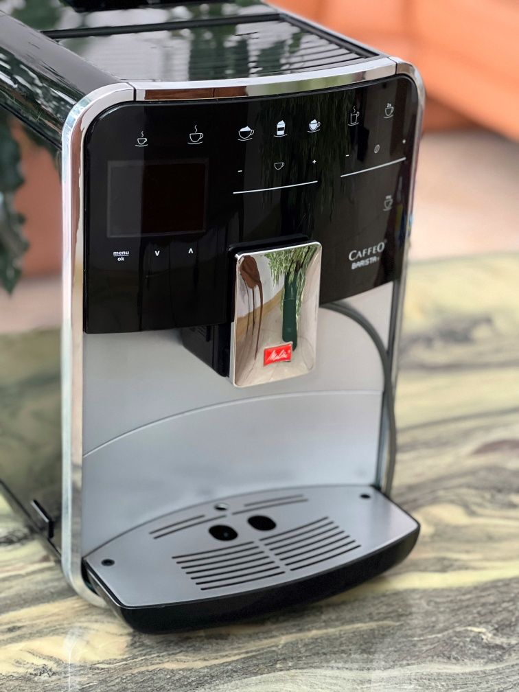 Кофемашина Кавоварка Кавомашина Melitta CAFFEO BARISTA Т black T F73