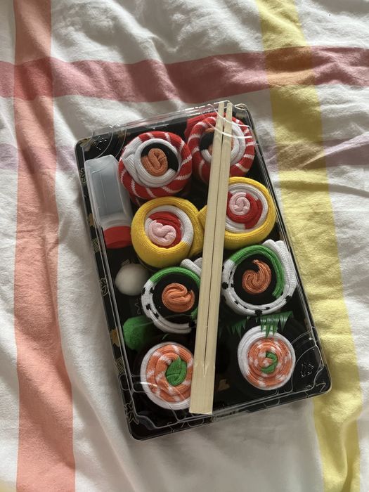 skarpetki sushi na prezent
