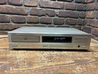 Odtwarzacz CD Denon DCD-560