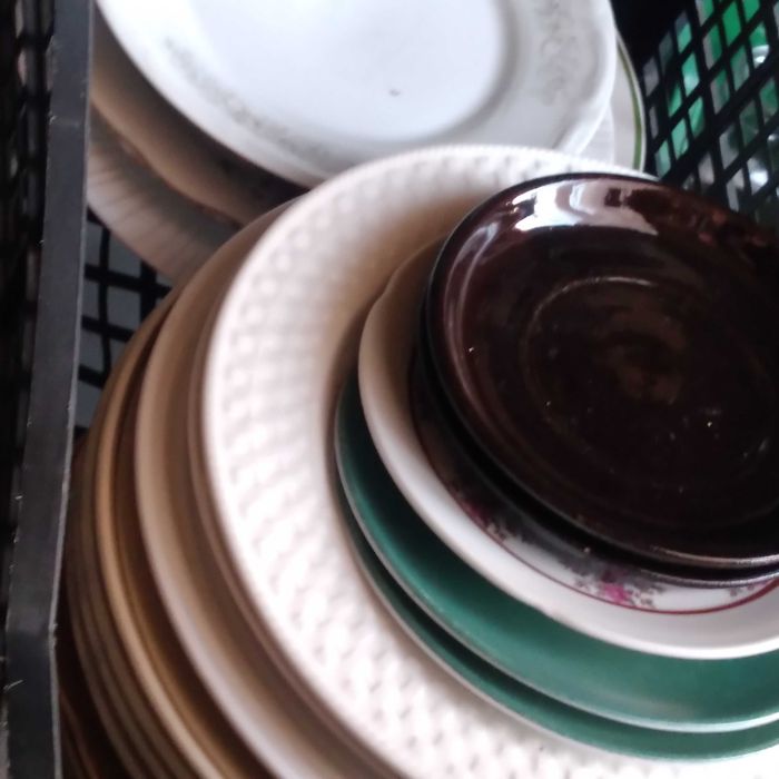 Wyprzedaż - 3000 kg szkła, ceramiki, kryształów, porcelany - 3 zł/kg