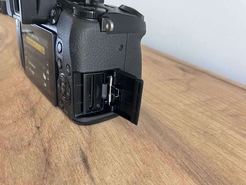 Panasonic Lumix G80 (G85)