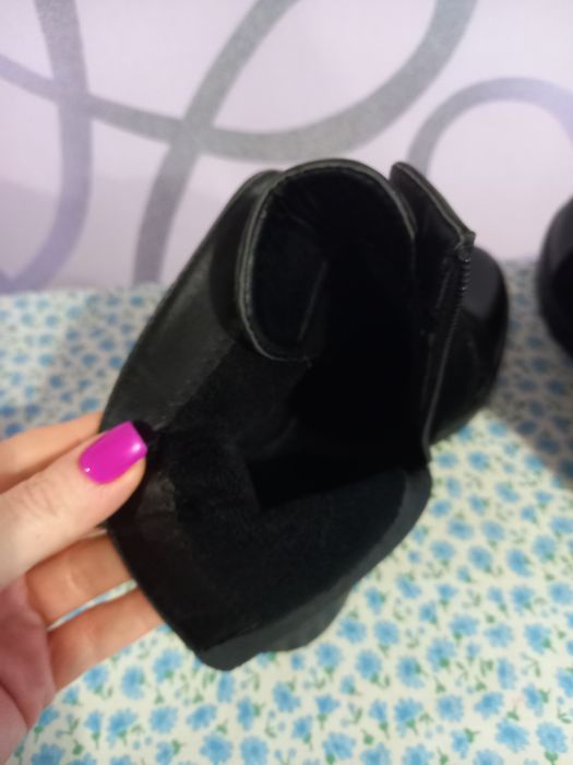 Ботінки 35р-р 22-22.5 устілка