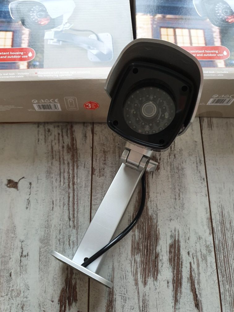 Atrapa kamery monitoringu CCTV - dioda IR - komplet 4 szt