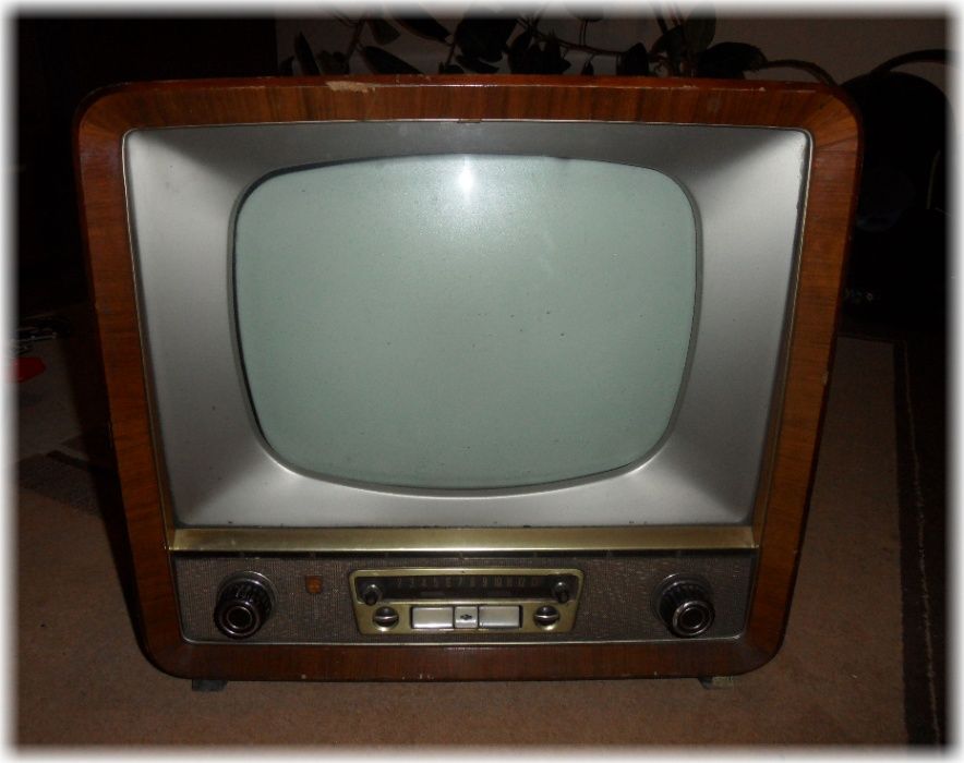 ANTYK = UNIKAT Zabytkowy televizor z 1950 PHILIPS TV 17TX144 A/14