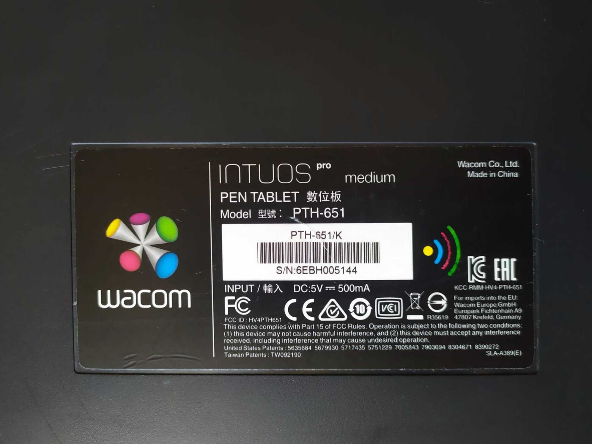 Wacom Intuos Pro M - INOPERATIVO