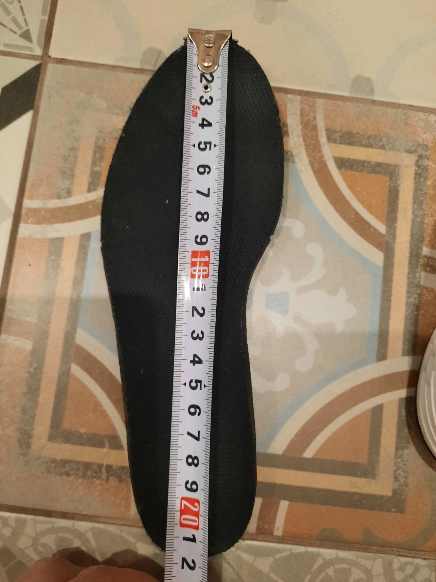 Кросівки asics 33 р.