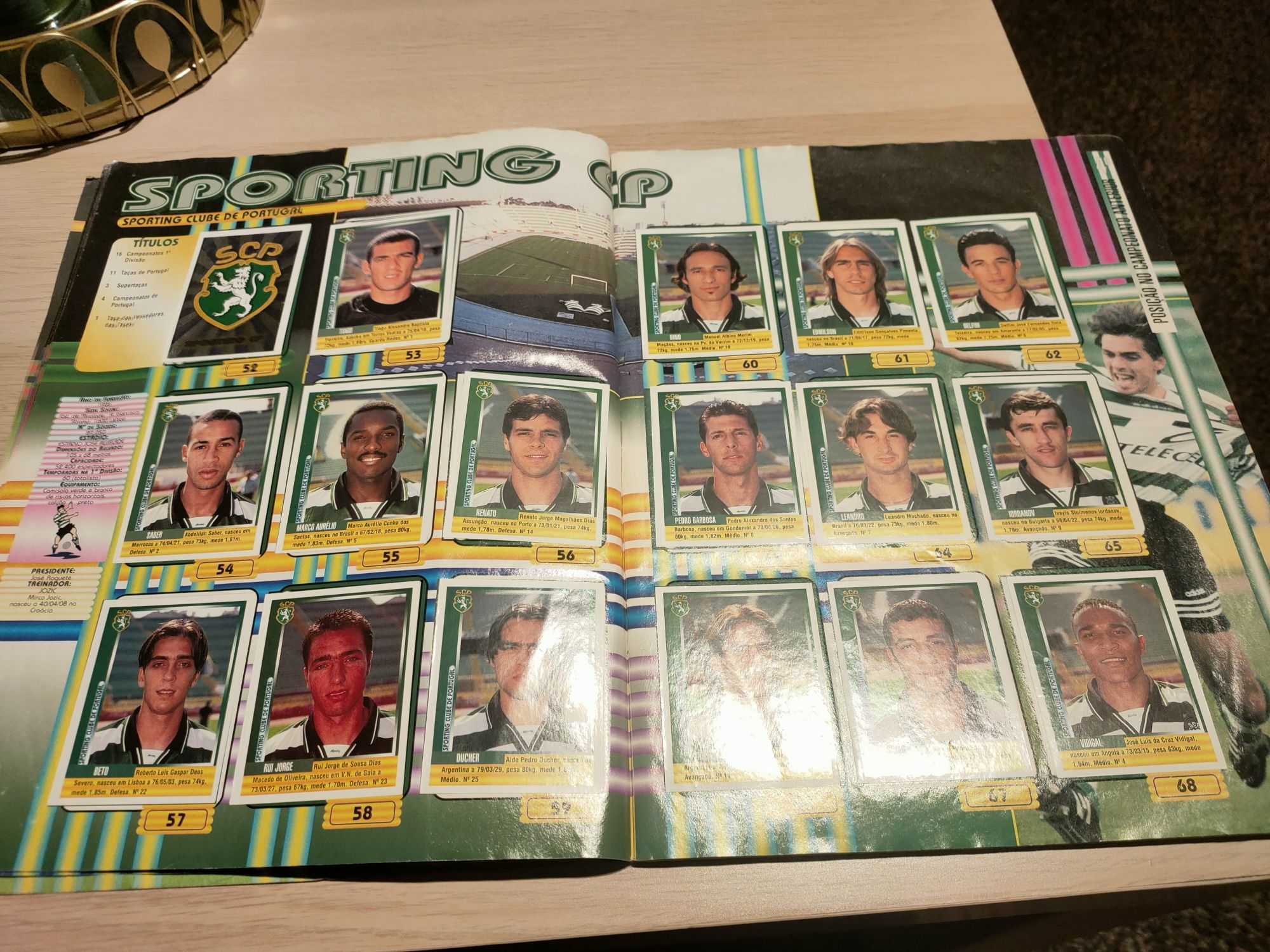 Vendo Caderneta Panini Futebol 98/99