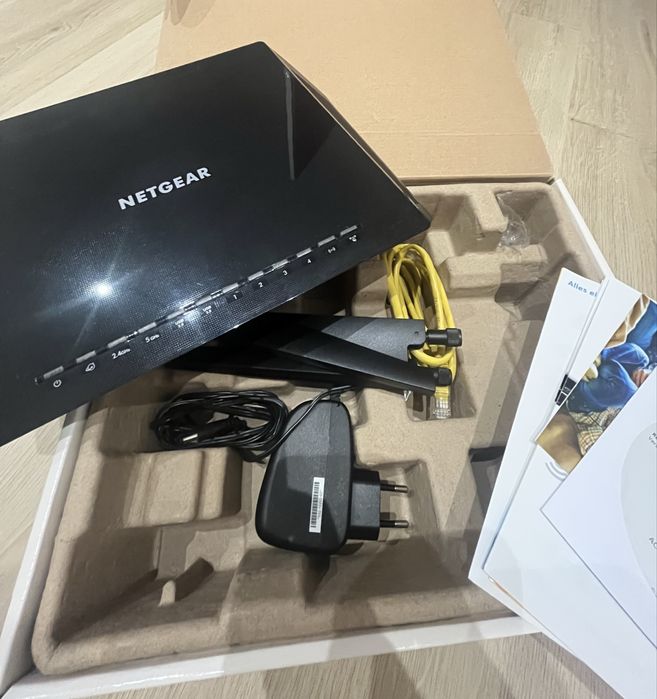 Router Nighthawk Netgear R6800 Super stan!