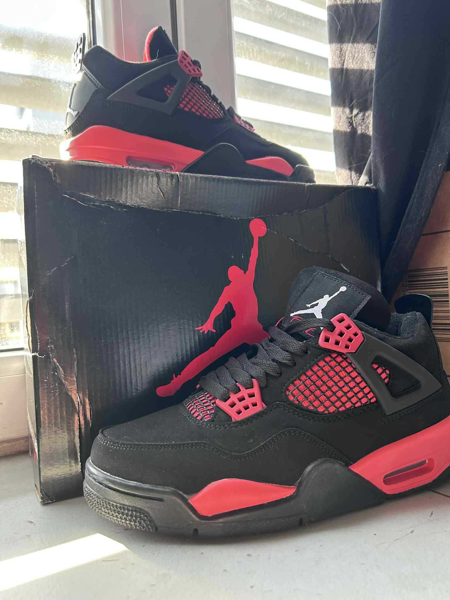 Nowe - Air Jordan 4 Retro Red Thunder 38 EU