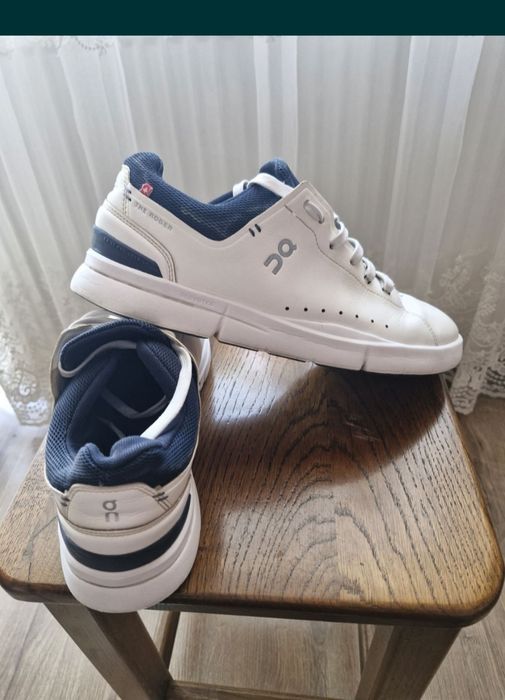 Кроссовки   43р.