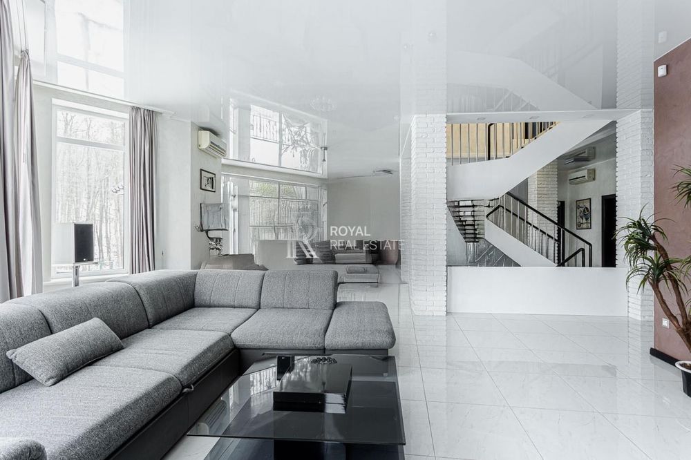 Оренда будинку Горбовичі 5к 560м2 Бучанський район Корчеватник