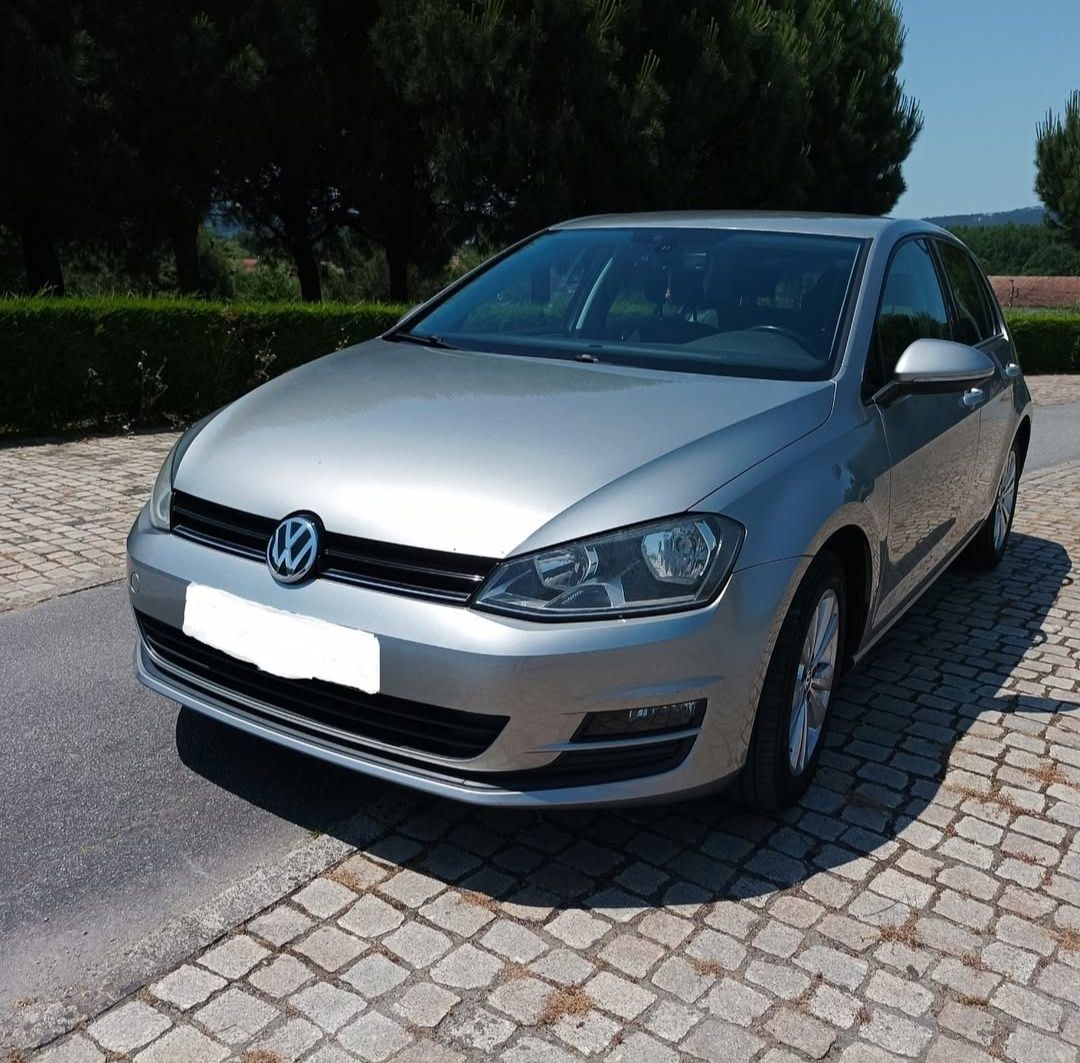 Volkswagen golf confortline 1.6 TDi DGS - Maio/2014