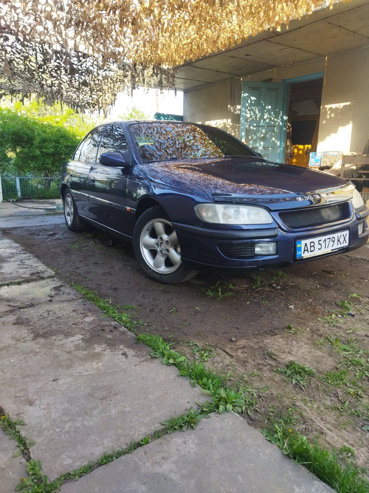 Продам опель омега б 2.5 v6
