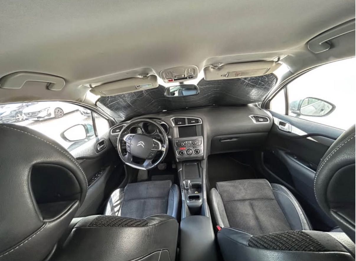Citroen C4 Exclusive 2011 - Automático