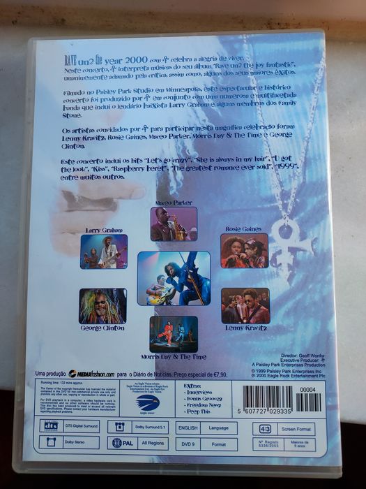 Vendo DVD do concerto de Prince