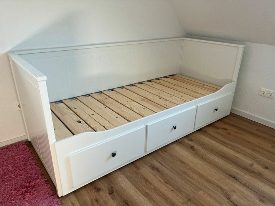 Łóżko rozkładane Hemnes z materacami