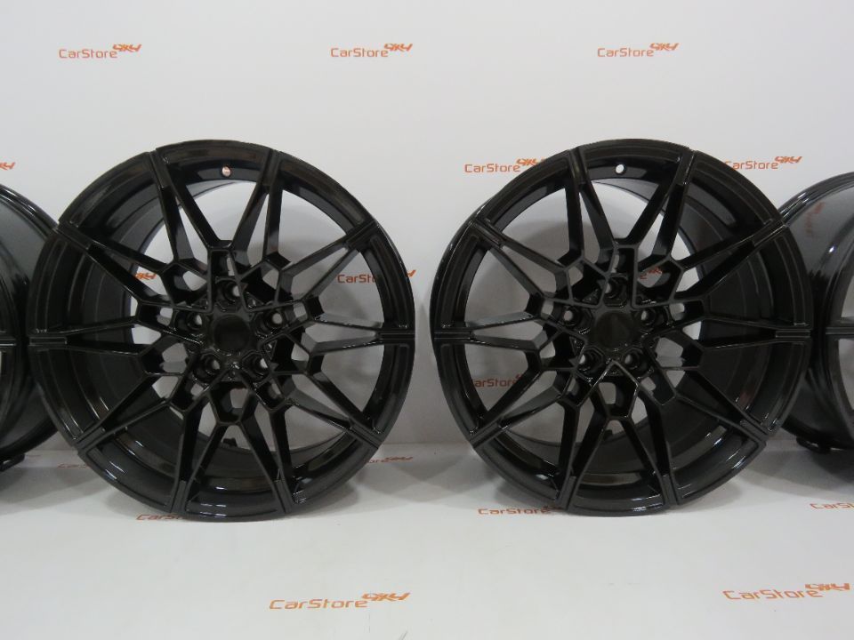 Jantes Look Bmw M3/M4 Style 826M 19 x 8 et27 + 9 et40 black 5x112