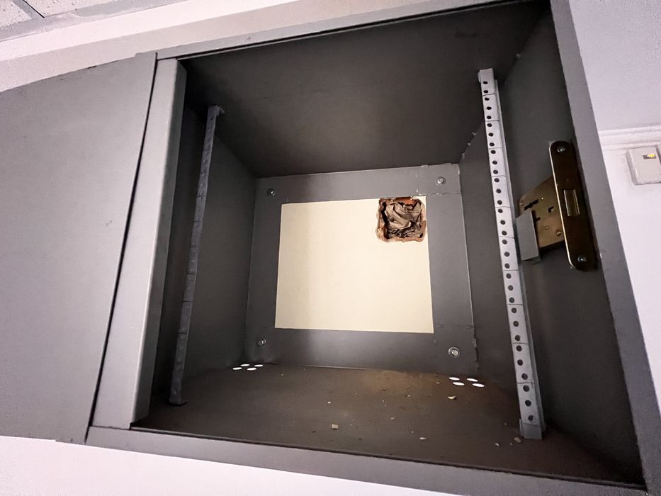 Шкаф шафа щит ящик антивандальний розпридільчий 55х50,5х40 см