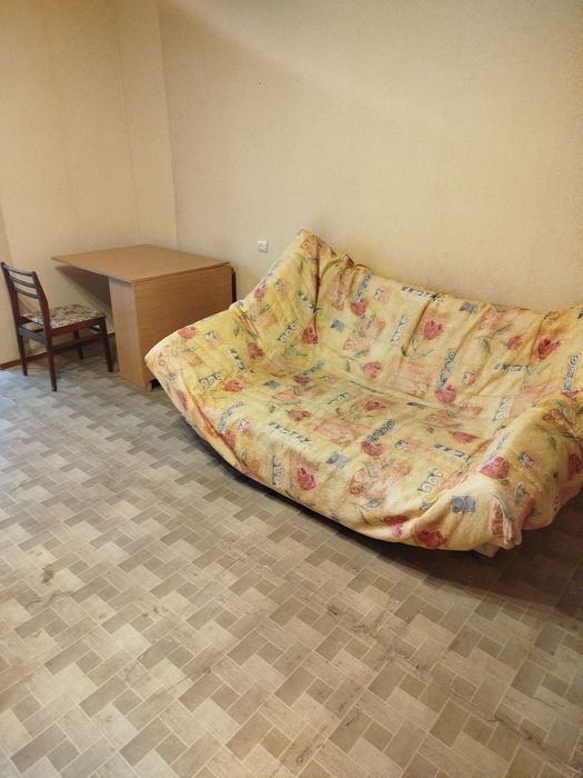 Сдам 1 к.кв. м.Метростроителей
