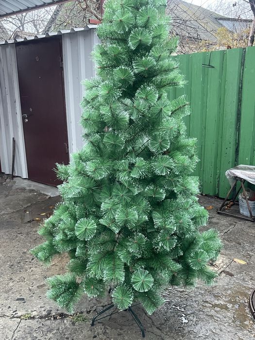 Продам штучну ялинку