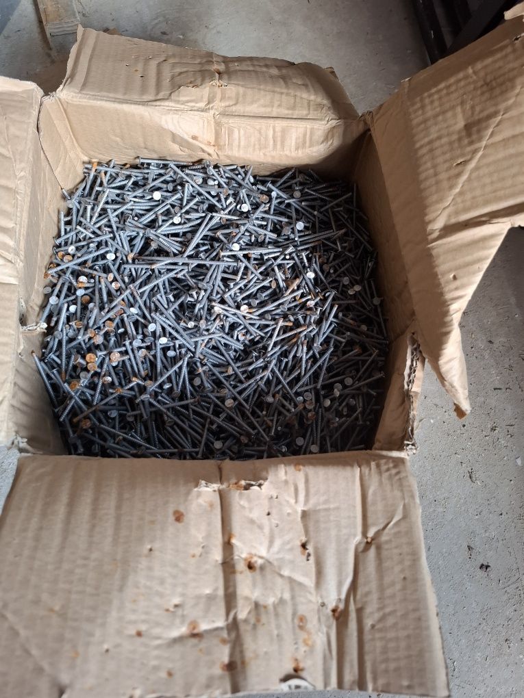 Gwoździe do gwoździarki do palet itp 20 kg