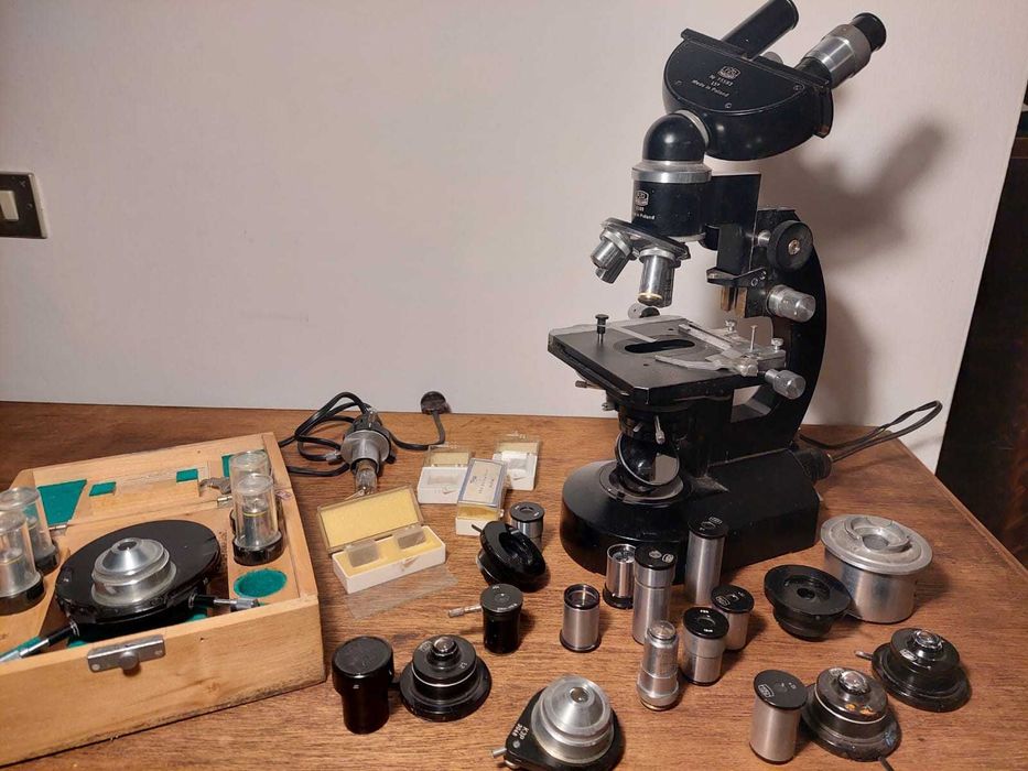 mikroskop biologiczny PZO
