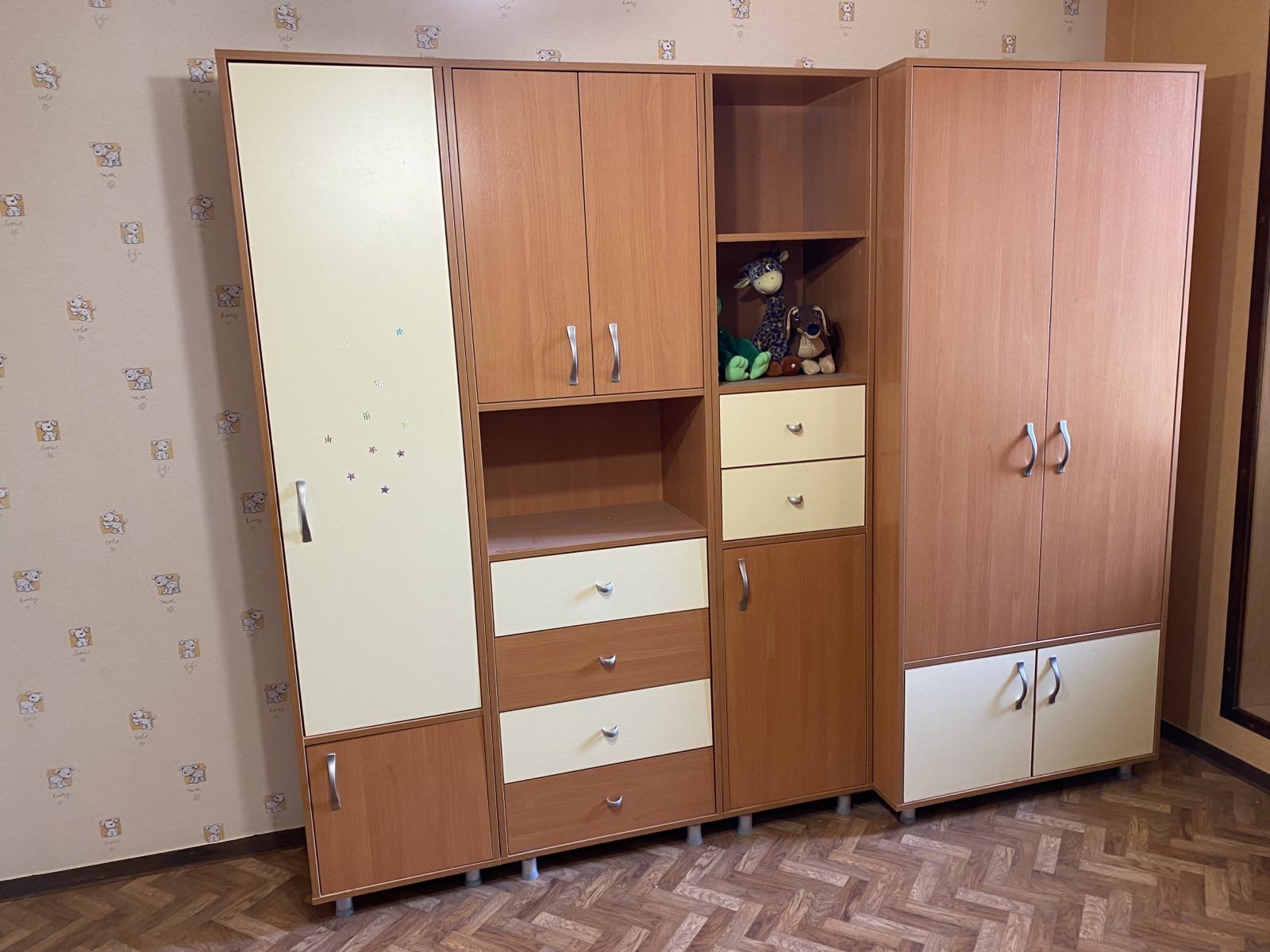 Продам 3 комнатную квартиру на Жуковского,ул Продольная ,