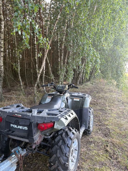 Polaris 550 rok 2009