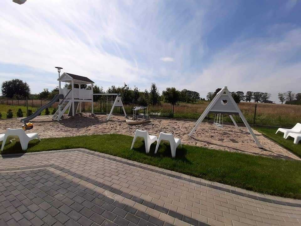20-27.07.2025 Domki nad morzem z basenem Pastelove Wzgórze Sarbinowo