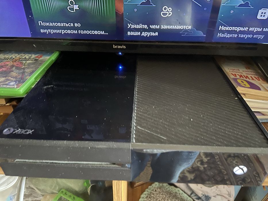 Xbox One почти новая, без бана и всего подобного