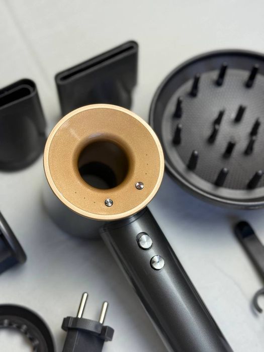 Фен нового покоління з 5 насадками!