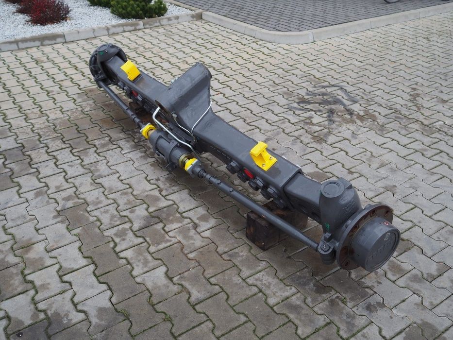 Oś kierująca do kombajnu Claas Lexion 760-750, C65, przestawna