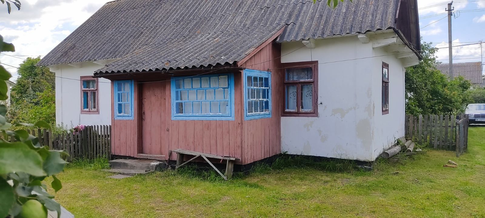 Продам будинок у с. ПІСКІВ (Костопільський р-н) Рівненська обл.